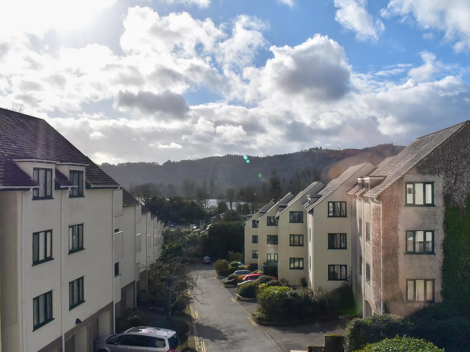 Вилла Hillside At Bowness Уиндермир Экстерьер фото
